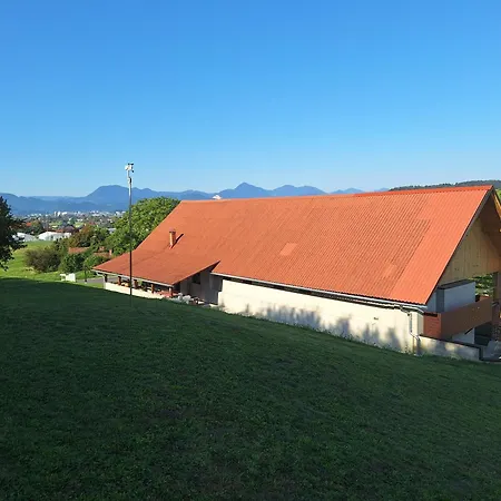 Daire Sipk -free-parking-breakfast-terrace Vojnik